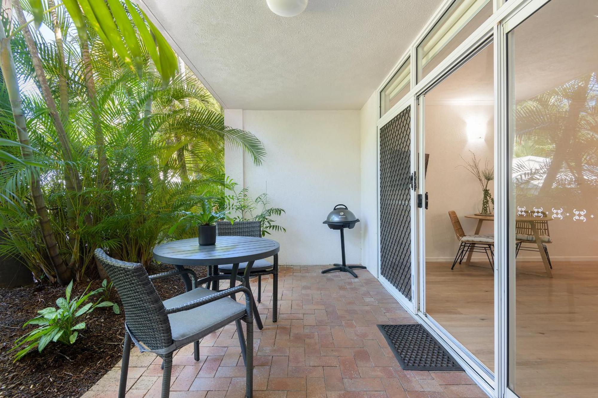 Ocean Palms Apartments ポートダグラス エクステリア 写真